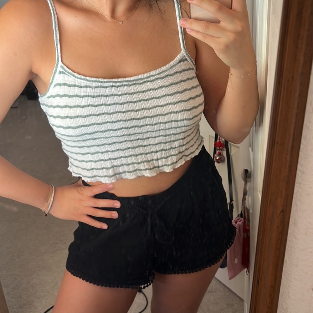 super cute striped green crop top